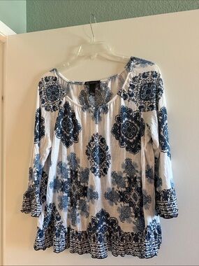 INC International Concepts White Tunic with Navy Medallion Print